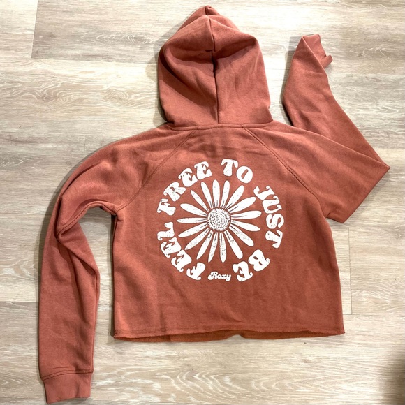 Roxy We Arrived cropped hoodie and shorts set. New without tags. NWOT. Sz Small - Picture 2 of 8